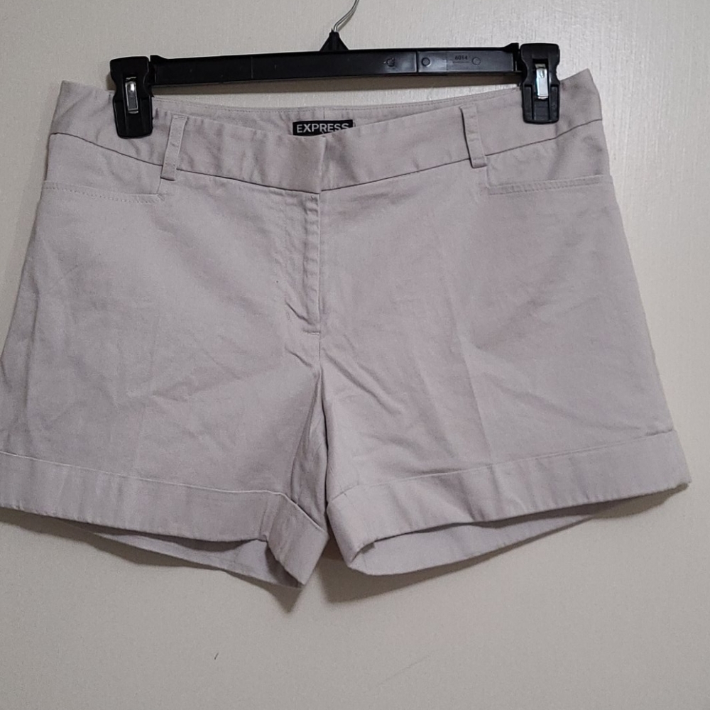 Express shorts